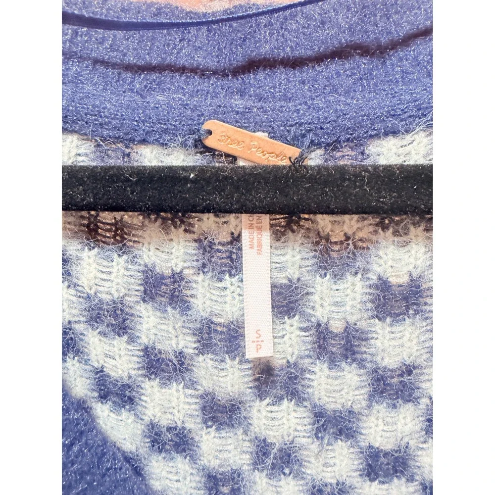 Free People Checkered V-Neck Short Sleeve Sweater Navy Blue Cream Small